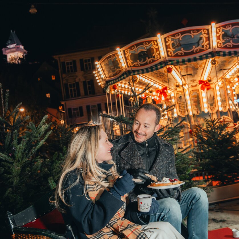 Christmas on Karmeliterplatz in Graz | © Mias Photoart