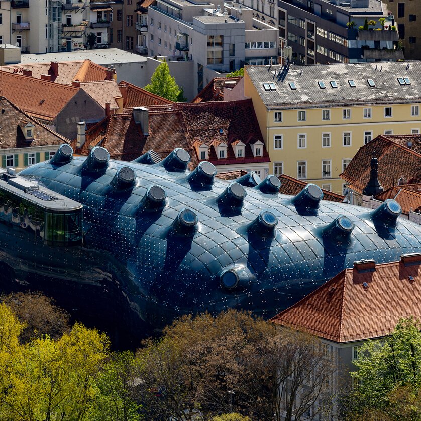 Aussicht vom Schlossberg I Kunsthaus Graz | © Graz Tourismus - Harry Schiffer