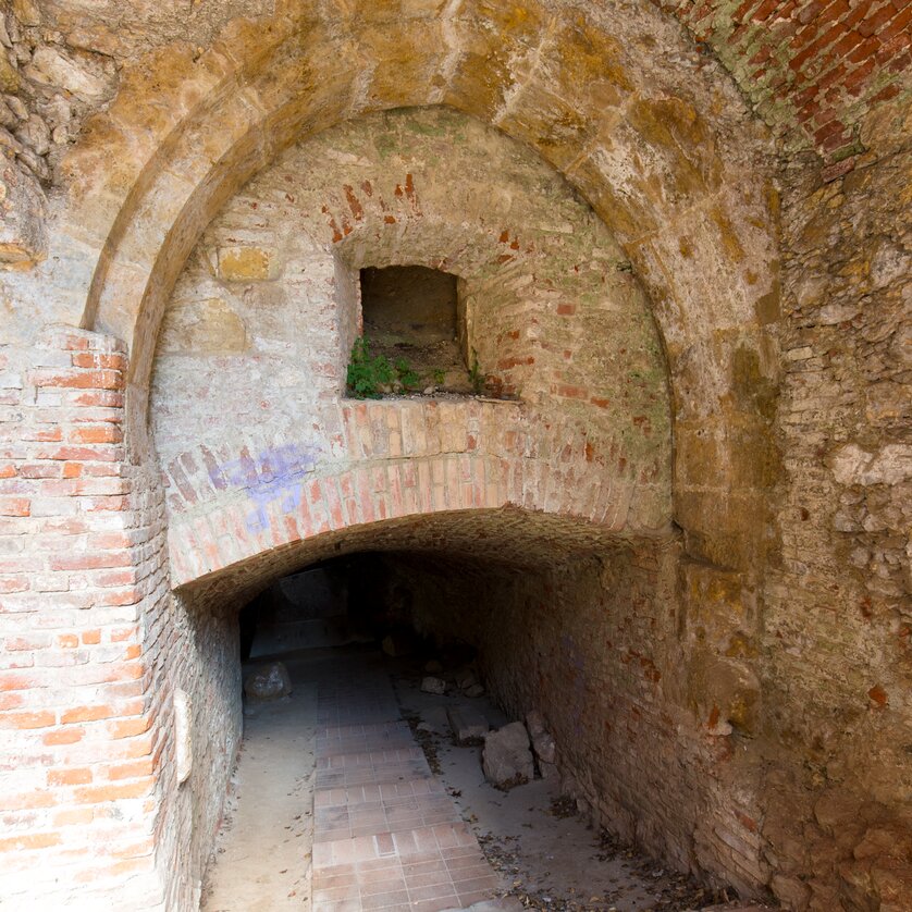 Gotisches Tor I Schlossberg Graz | © Graz Tourismus - Harry Schiffer